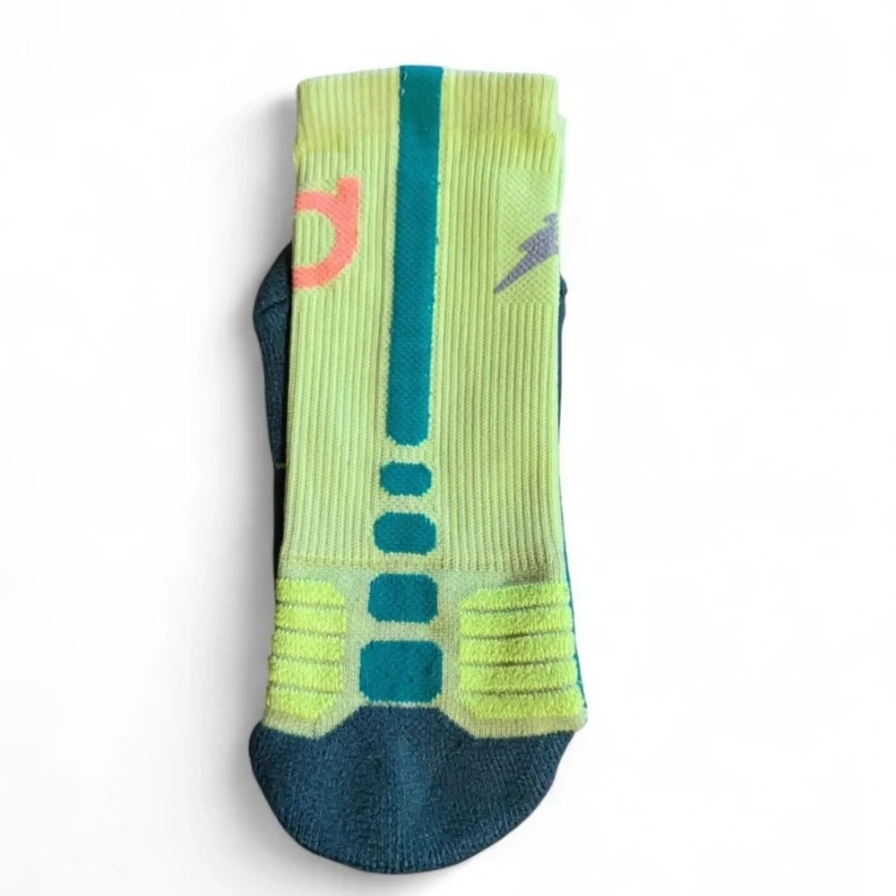 Nike KD Hyperelite Basketball Socks Youth Medium Volt Green Lightning